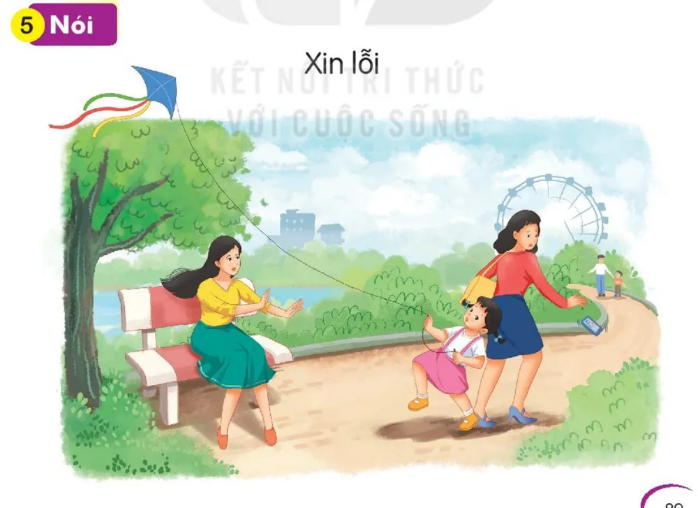 ở công viên, bạn nhỏ chạy thả diều va vào cô đang đi, làm rơi điện thoại.