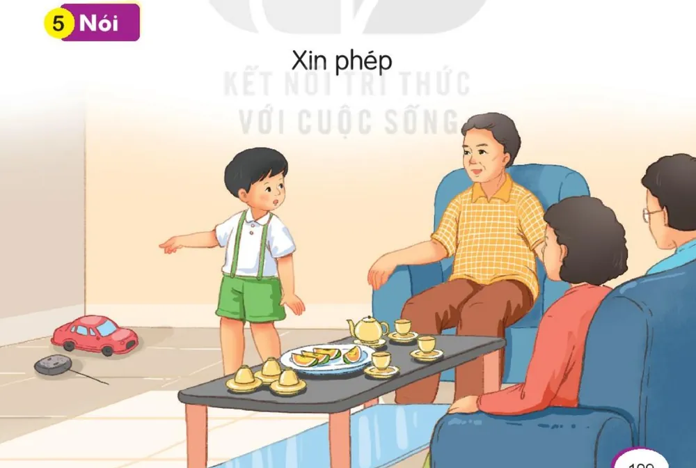 bạn nhỏ chỉ tay ra ngoài, xin phép ông bà và bố mẹ đang ngồi uống nước.
